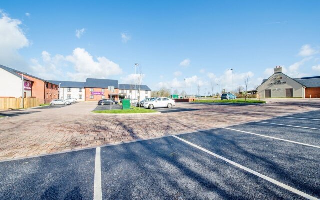 Premier Inn Haverfordwest North/A40