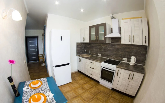 Apartment on Uchebnaya 20