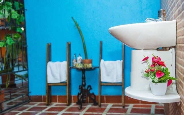 La Casa de La Maga & El Conde