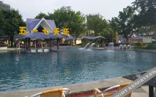 Qianjiang Hot Spring Hotel