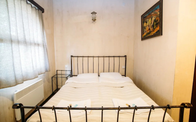 Отель Chateau Eniseli