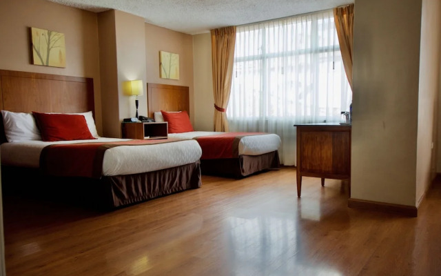 Santa Monica Hotel