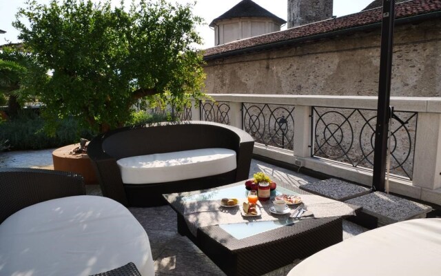 Al Campanile Aparthotel&Suite