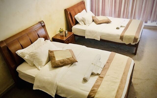 Al Mansi hotel