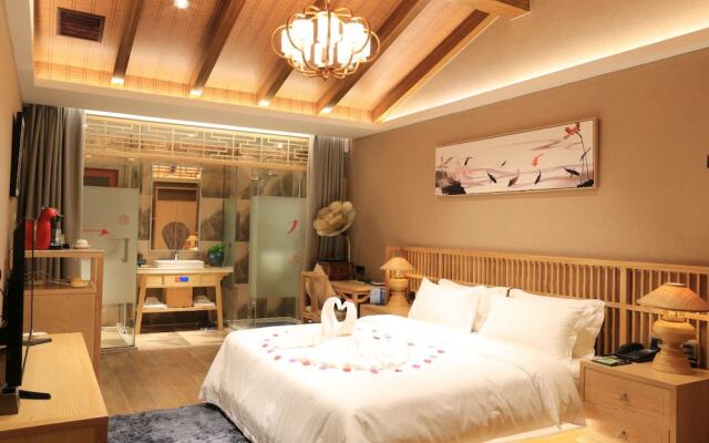 Guilin Elephant Trunk Hill Hotel
