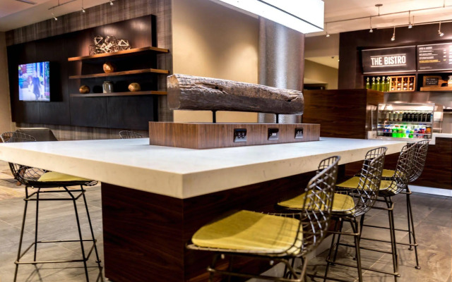 Courtyard by Marriott Somerset