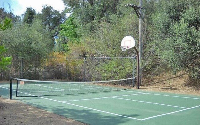 Oakzanita Springs RV Campground