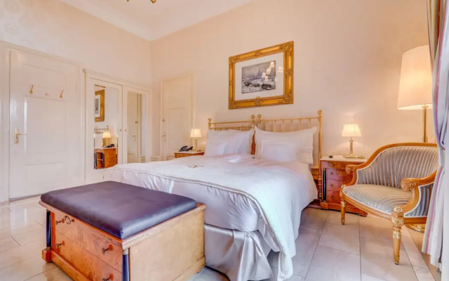 Grand Hotel National