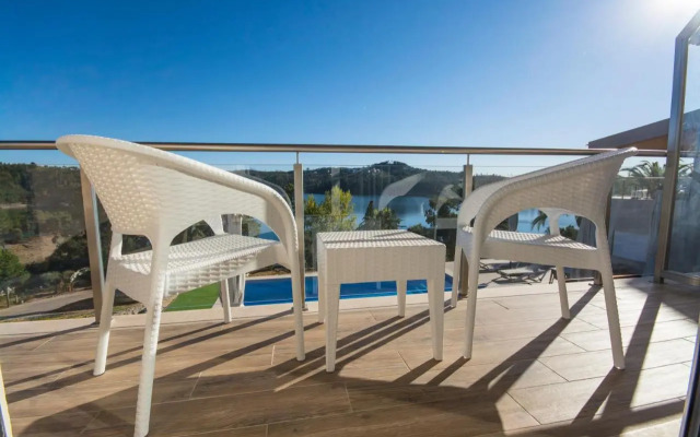 Villa Nova Nautic & Nature Hostel