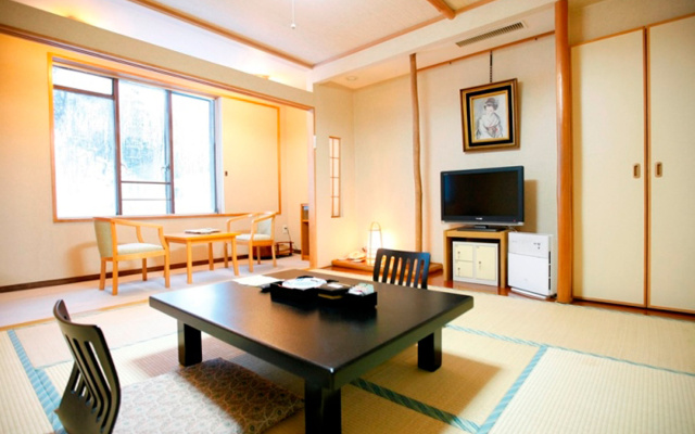 Sounkaku – Guest Rooms – Kamikawa