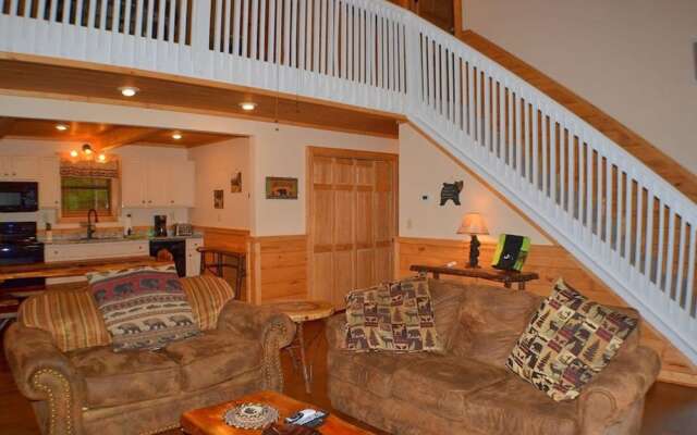 Sugar Bear Mtn Hideaway