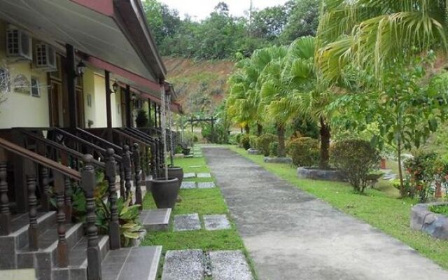 Manis Manis Nature Resort & Spa