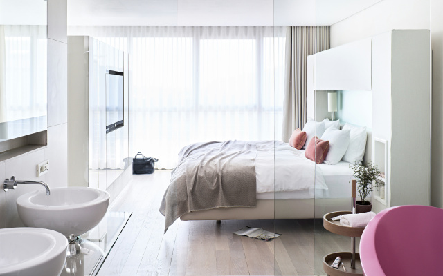 SIDE, a Member of Design Hotels