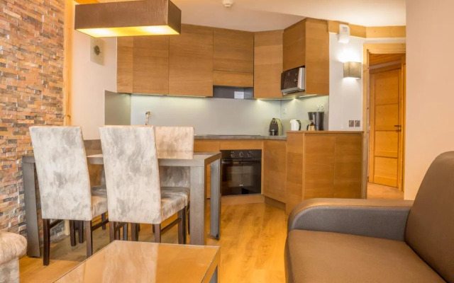 Résidence Koh-I Nor by Les Etincelles