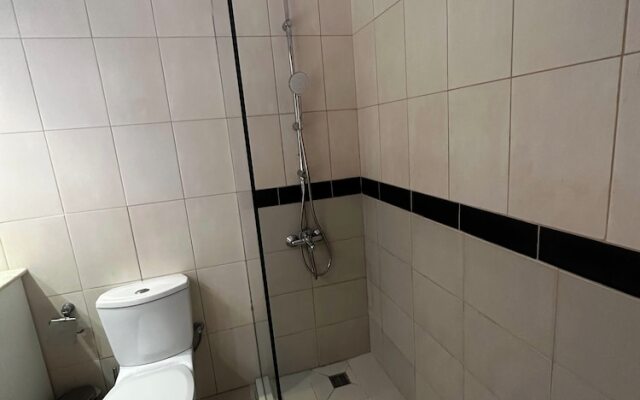 Spacious and Modern 2 bed Apartment in Peyia