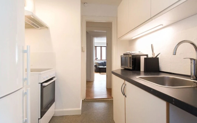 Sanders Park - Lovely 1-bdr Apt Close to Metro