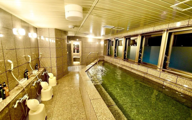 Himeji Ekimae Universal Hotel Minamiguchi – Bathroom – Himeji