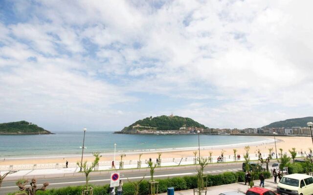 BREATHTAKING TERRACE VIEWS - by SanSebastianApartments.es