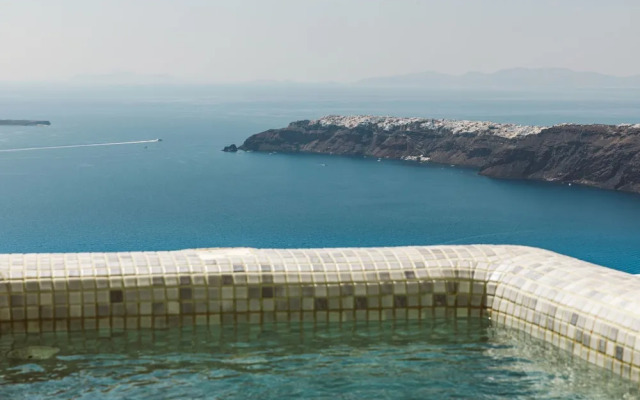 Seascape Villa by Caldera Houses