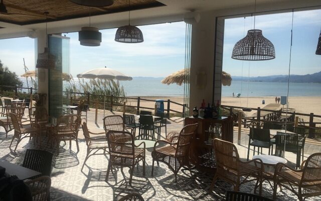 Ático soleado con vistas al mar