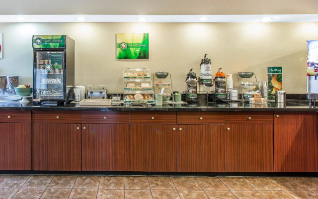 Quality Inn Greenville near University