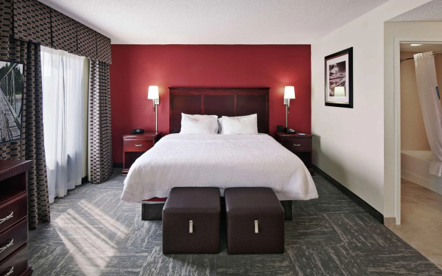 Hampton Inn & Suites Millington