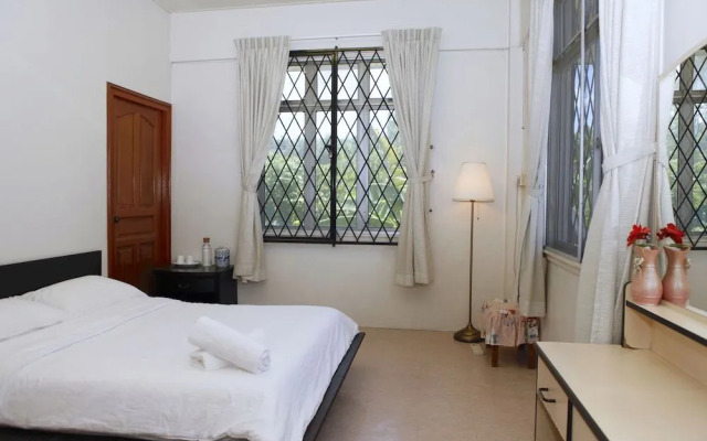 Pulutan Heritage House