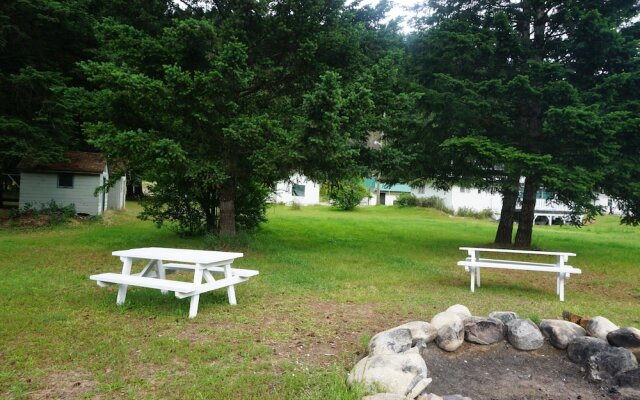 The Mighty Fraser Motel