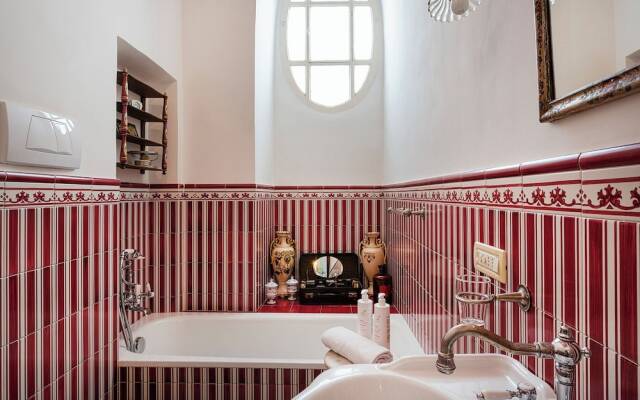 Fancy Apartment in Palazzo Grimaldi