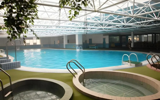 Yuquan Simpson Hotel