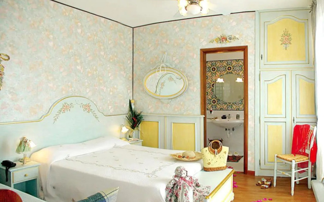 Milton Boutique Hotel
