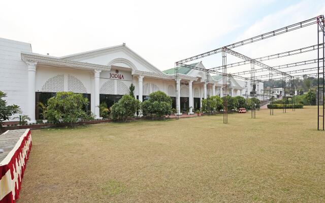 OYO 29173 The Grand, Jammu