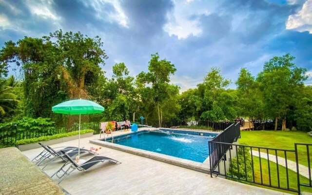 LAN LAY Resort