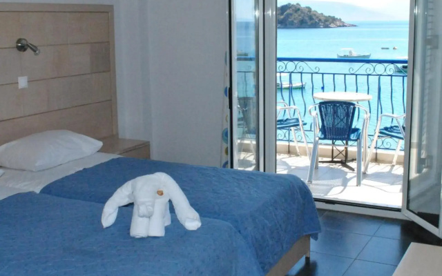 Hotel Aris