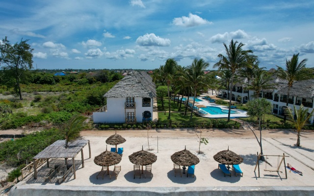 Nest Style Beach Hotel Zanzibar