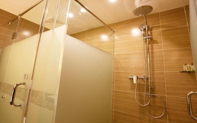 Chengjiang Manor Hotel