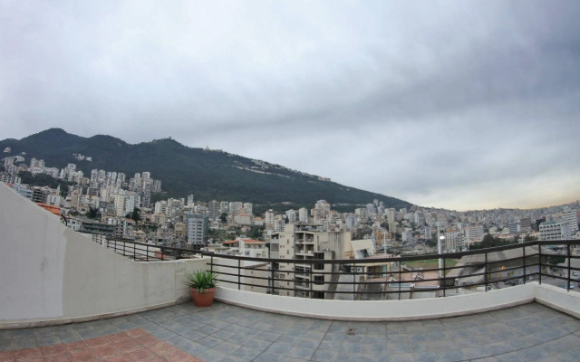 Madisson Hotel