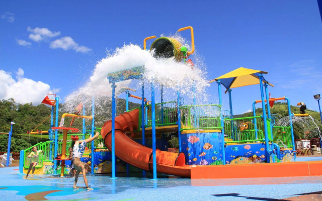 Cairns Coconut Holiday Resort