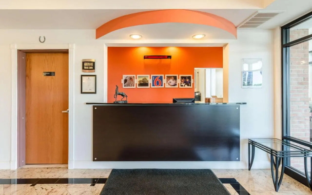 Econo Lodge Lexington