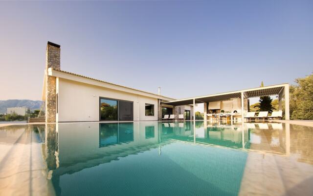 Tramonto di Olive Gorgeous Villa by Villarentalsgr