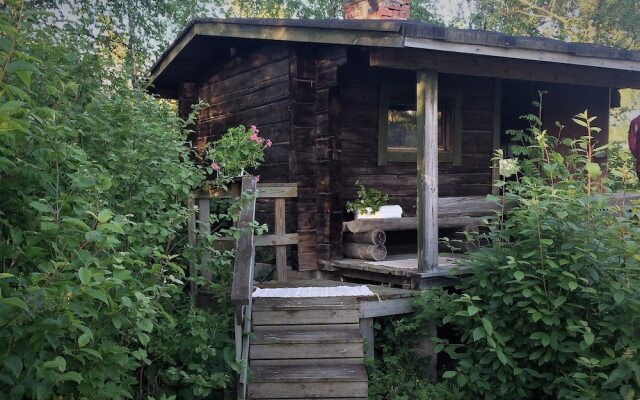 Salkolahti Vehmaanpirtti