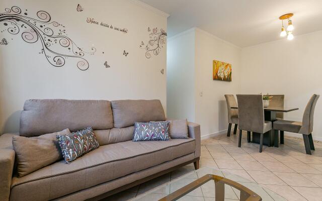 Moderno e aconchegante e próximo à Praia #IA18