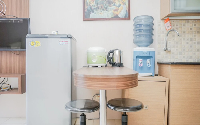 Modern Comfy 2BR Serpong Greenview Apartment