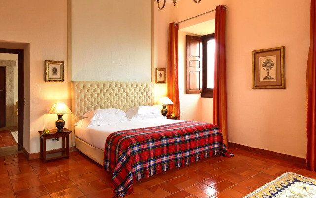 Pousada Castelo de Palmela - Historic Hotel