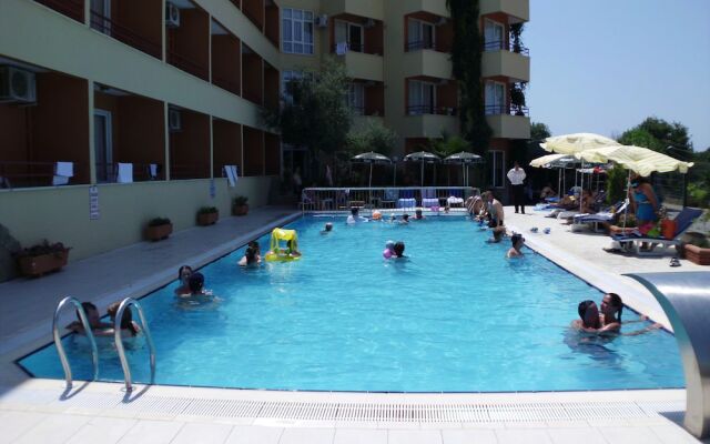 Side Kervan Hotel