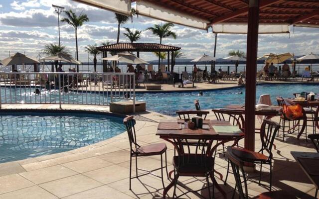 Lake Side Apart Hotel
