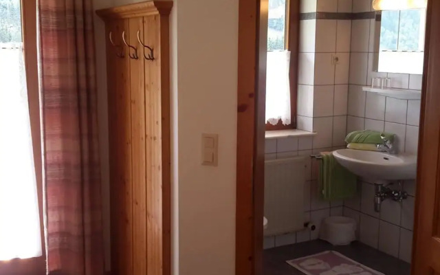Cozy Holiday Apartment With Sauna in Schladming