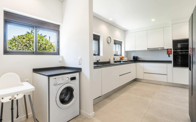 Vila Hibisco by Garvetur