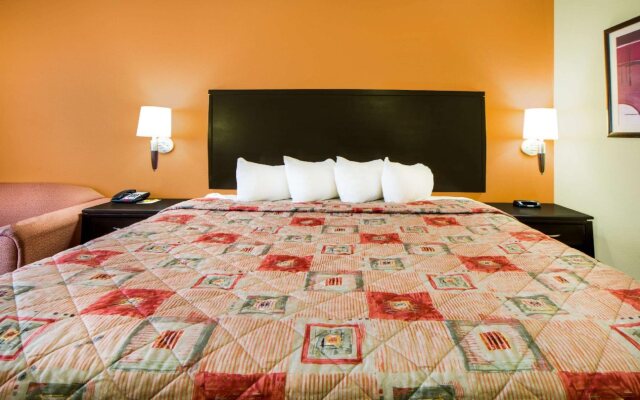 Super 8 By Wyndham Lubbock Tx