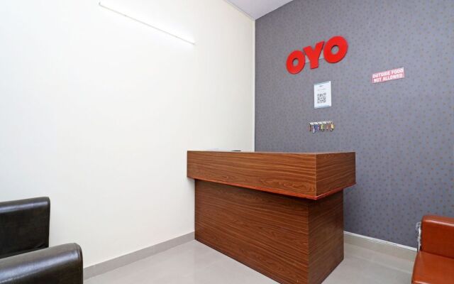 OYO 22698 Delight Residency